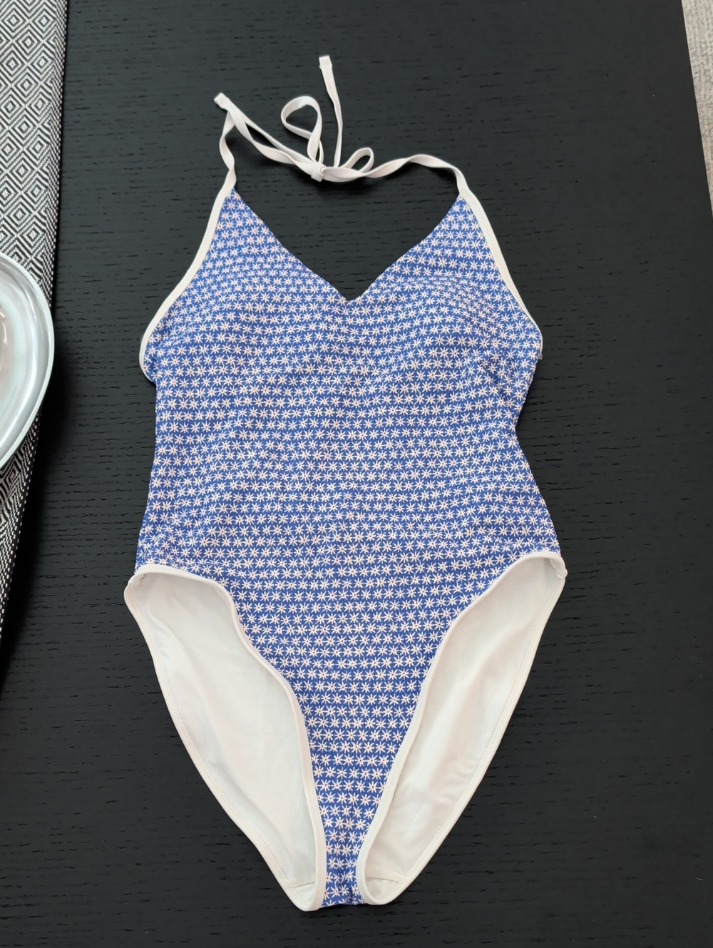 New Old Navy Halter Deep V-Neck One Piece Swimsuit Tiny Daisy Flower Print L